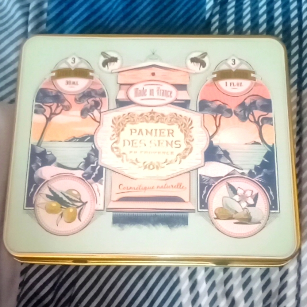 Tin Box Hand Cream Gift Set